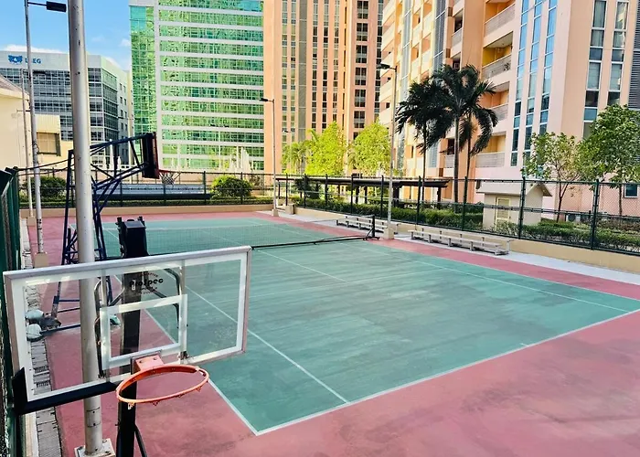 Cozy Unit With Balcony Netflix Walk To Venice Mall